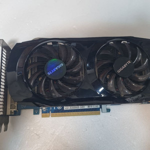 GIGABYTE GTX 460 SE 1GB 그래픽 카드 이미지