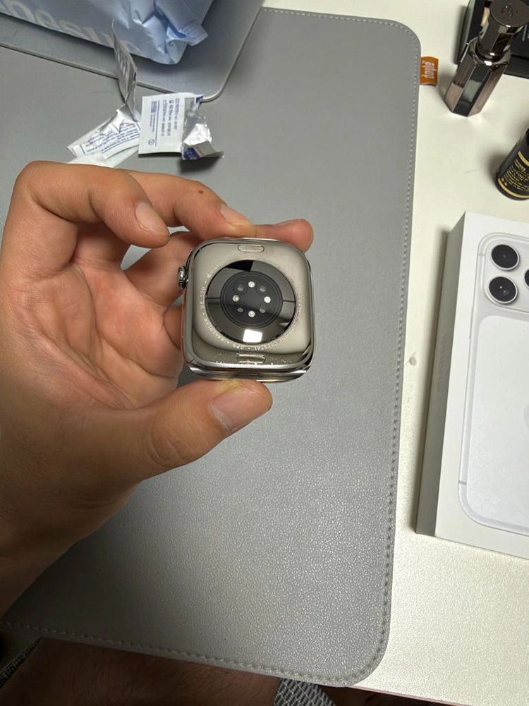 애플워치 11 티타늄 46mm 판매합니다 (풀박스/배터리 100%/애플케어+ 양도) 이미지