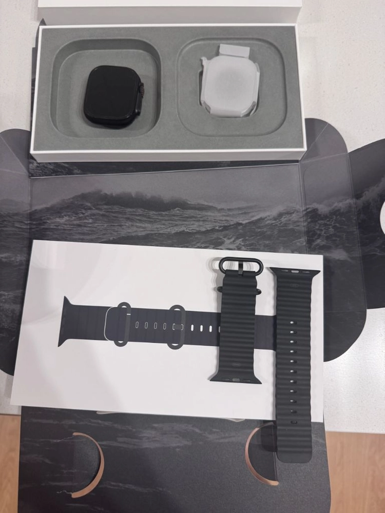 애플워치 울트라 2세대 블랙 티타늄 49mm 이미지