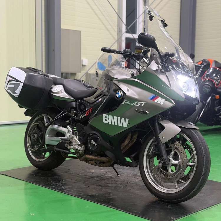 BMW f800gt 14년식 블랙박스/사이드박스 셋팅 투어러 바이크 판매합니다 이미지