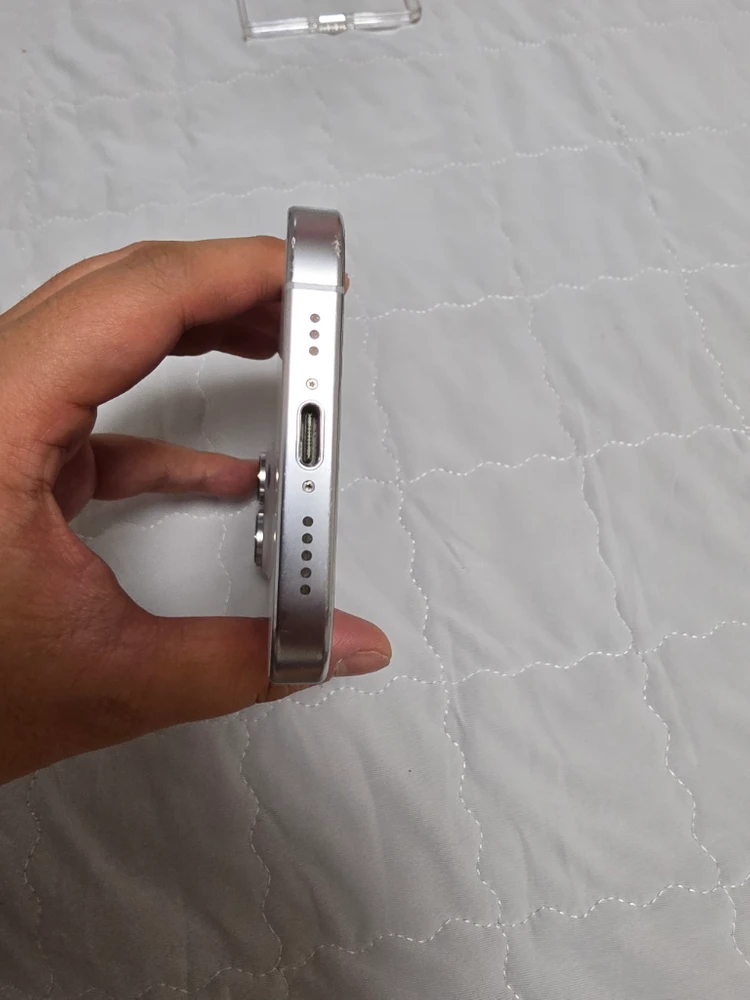 아이폰 16pro 256gb 화이트 정상해지폰 판매합니다. 이미지