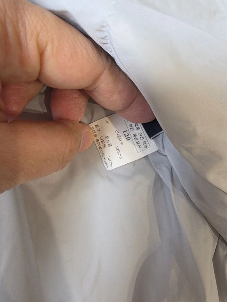 블루독 여아 봄가을 트렌치코트.버버리 120+블루독 경량패딩조끼 120+디즈니 티거 가방 이미지