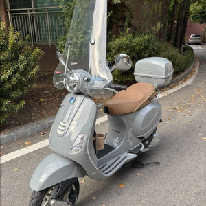 베스파 LX125 2025년식 아비오그레이 이미지