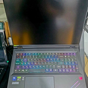 에이서 2025 프레데터 헬리오스18 울트라9 RTX5080 32GB 1TB 노트북 이미지