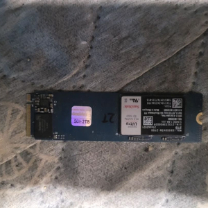 샌디스크 m.2 nvme 3d ssd 2테라 이미지