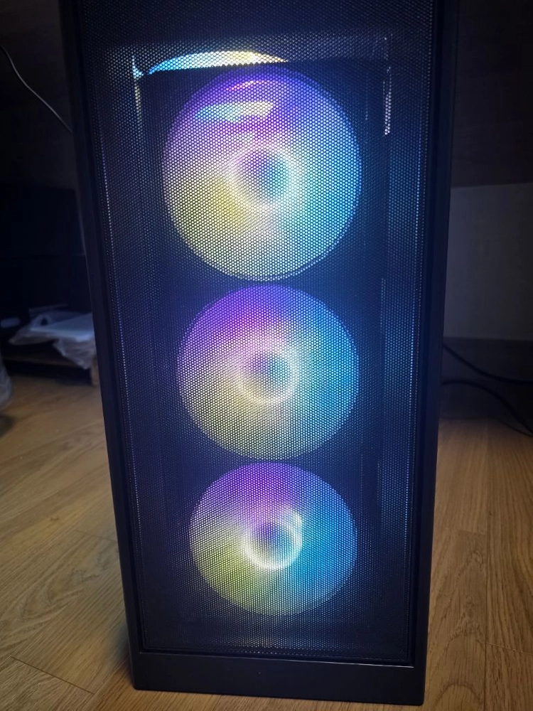 AMD 라이젠 9800x3d, ssd1테라, 램 32기가 등 컴퓨터 글카제외 반본체 판매 이미지