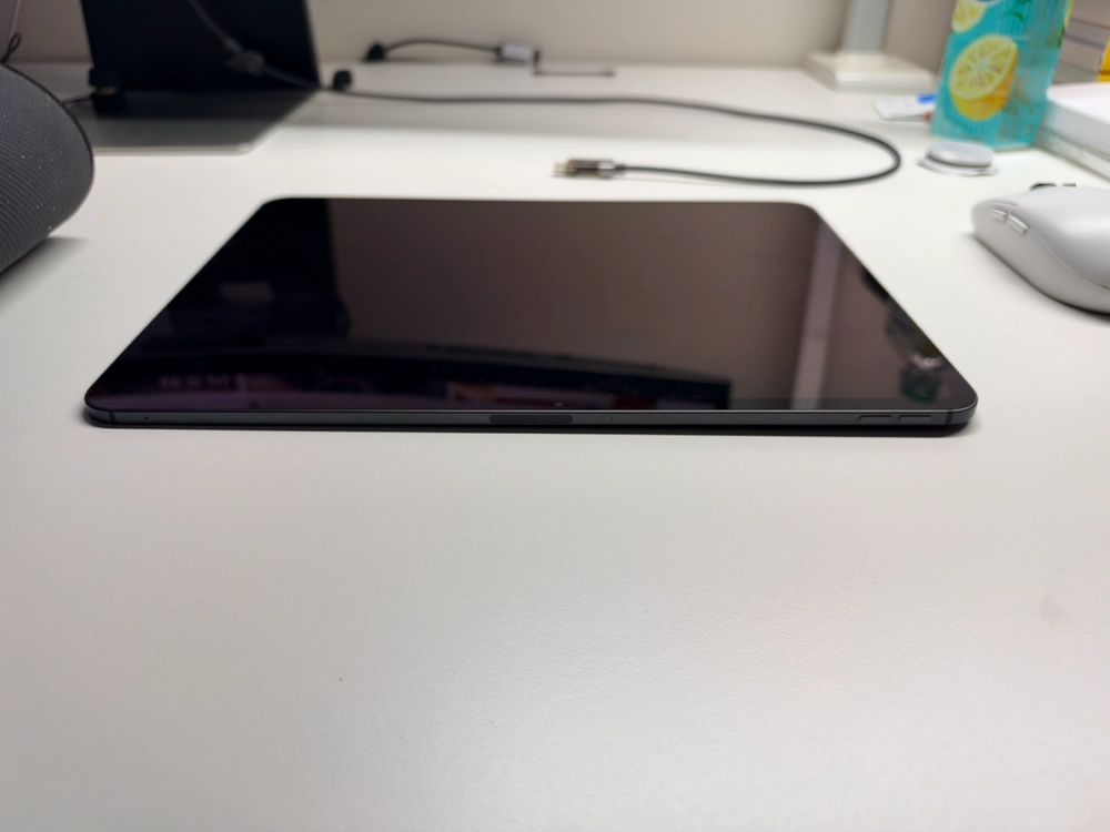 아이패드 프로 M4 13인치 스페이스 블랙 256GB 셀룰러 + 애플펜슬 이미지