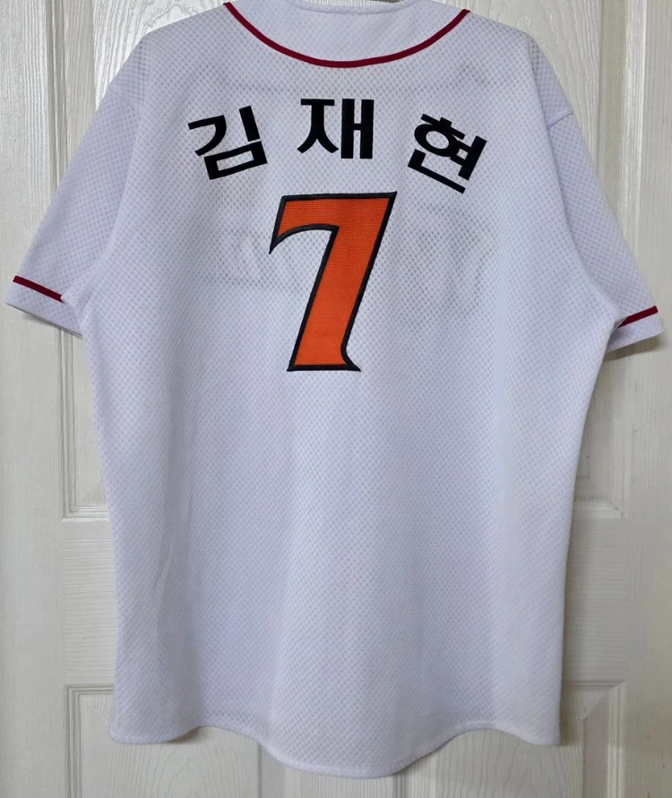 [105] SK와이번스(SSG랜더스) 왕조 홈 유니폼(김재현) 이미지