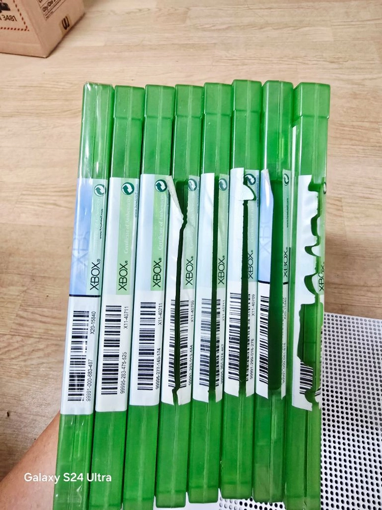 XBOX ONE S 엑스박스원에스, 게임패드2개, 게임8개(3개미개봉) 팝니다~ 이미지