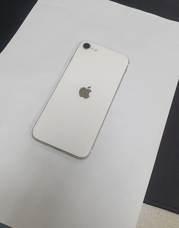 아이폰SE2 256GB 화이트 배터리100% 기능정상 중고폰 766038 이미지
