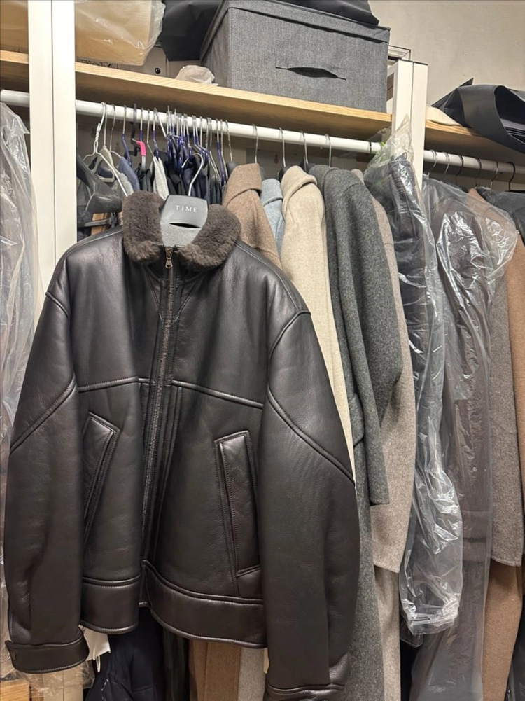 타임옴므 24FW 램스킨 집업 자켓 무스탕 이미지