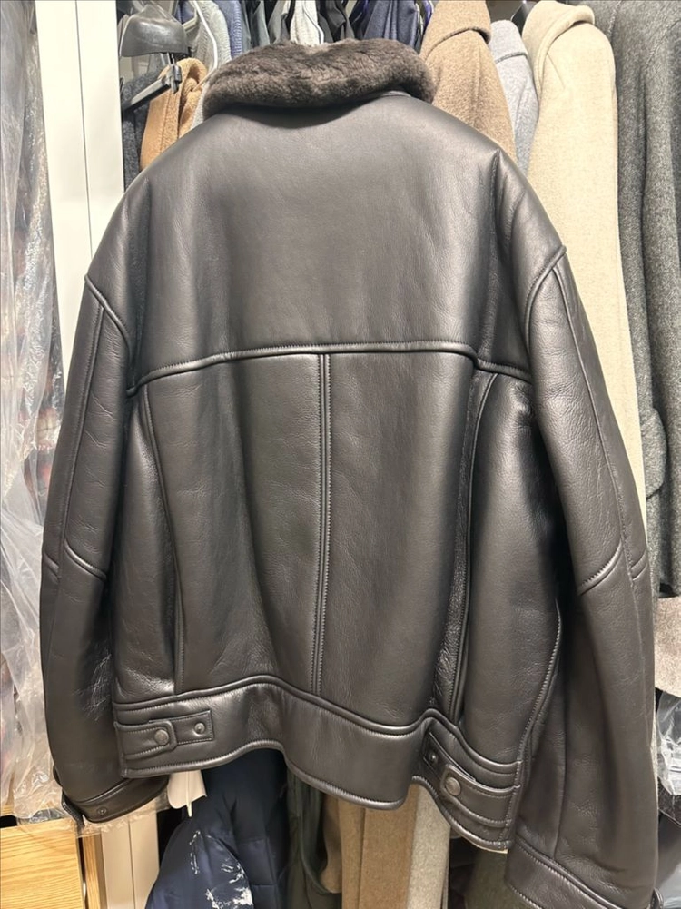 타임옴므 24FW 램스킨 집업 자켓 무스탕 이미지