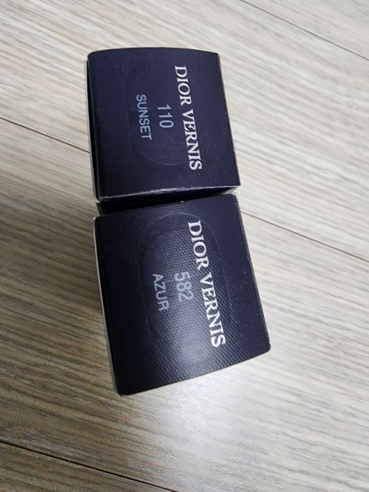 디올 썸머 르베르니 2종 582, 110 이미지