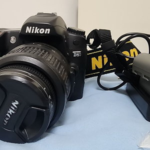 니콘 D80 DSLR 카메라 18-55mm 렌즈 이미지