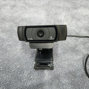 로지텍 HD 프로 웹캠이에요. 이미지