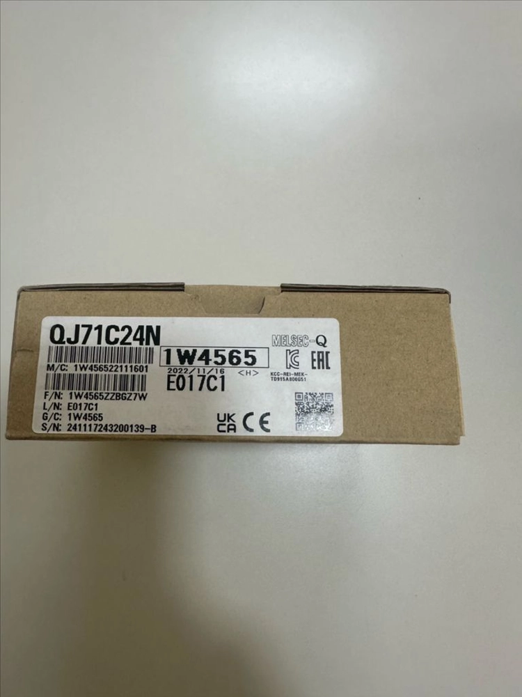 QJ61BT11N, Q64AD, QJ71C24N 각 1ea 이미지