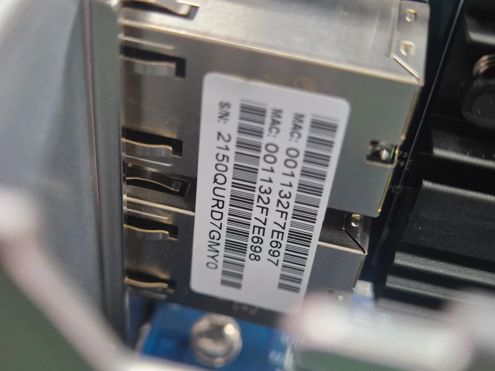 시놀로지 Synology RS2418RP+ NAS 이미지