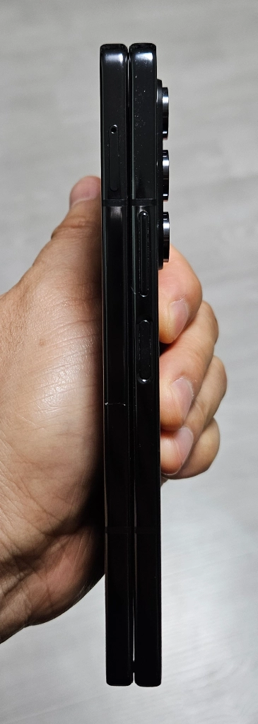 갤럭시 Z폴드5 블랙 256GB 부품용 싸게 팝니다. 이미지