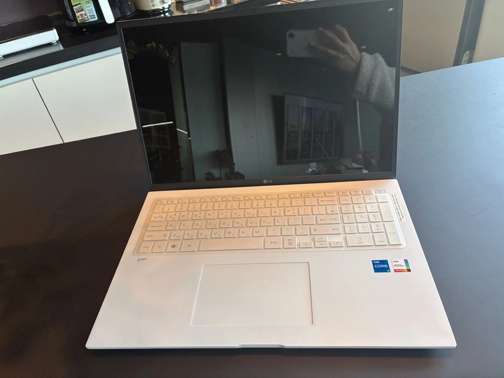 LG 그램 17인치 2021년형 i5 / RAM 8GB / SSD 1TB 이미지