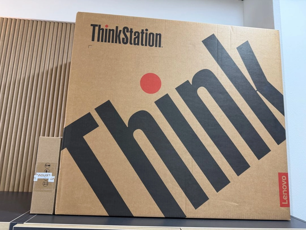 Lenovo ThinkStation P7 AI 워크스테이션(w5-3535x,ram 64g,rtx pro 5000) - 안심되는 중고거래