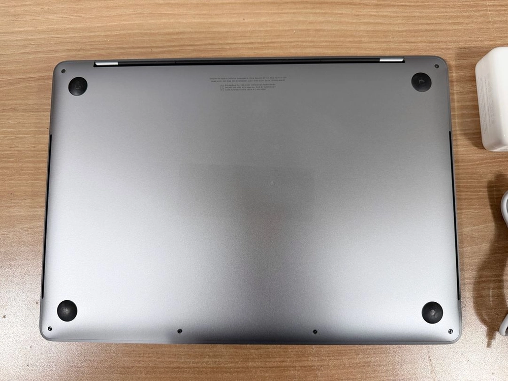 맥북프로 13인치 2020 터치바 (인텔) 램 16GB / SSD 512GB 이미지