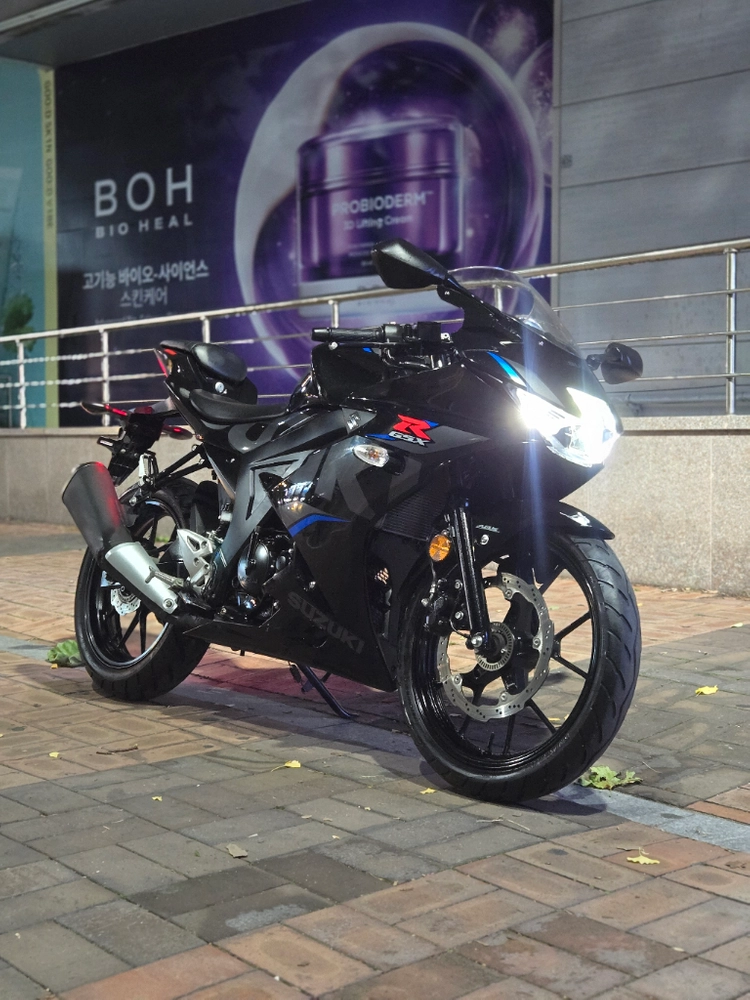 GSX r125 19년식 9천km A급 오토바이 이미지