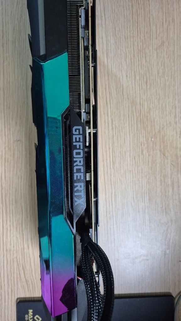 RTX3090Ti 조텍 익스트림 홀로 24GB 그래픽카드 팜(보증남음) 이미지