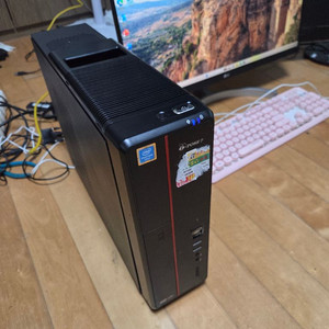 인텔 8세대 i3-8100 램8 SSD250 이미지