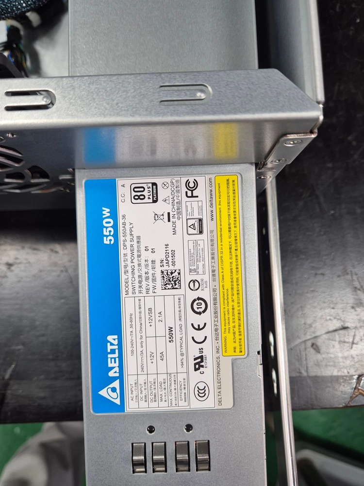 Synology RX1217RP 12베이 랙마운트 확장 유닛 이미지