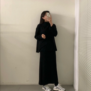 [새상품 (44-77)] 여성 투피스 세트 이미지