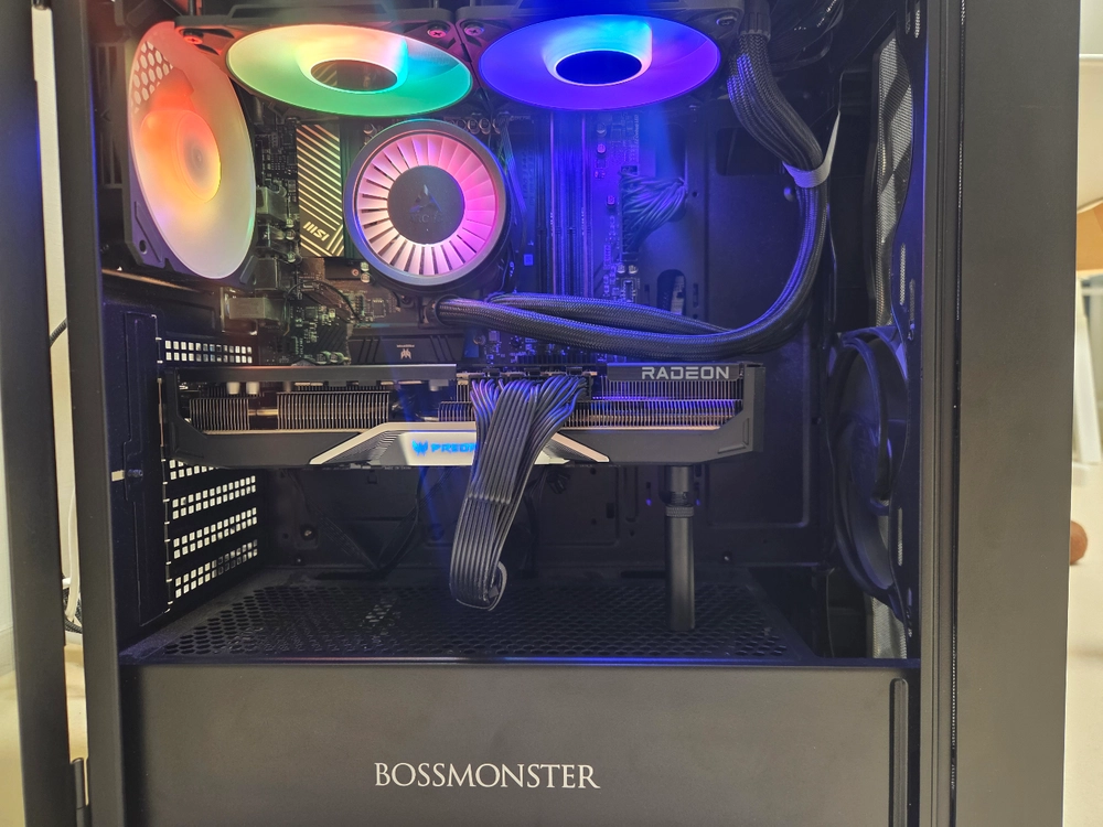 9800x3d, b650m, 32gb, 1tb, rx 9070xt 가성비 본체 이미지