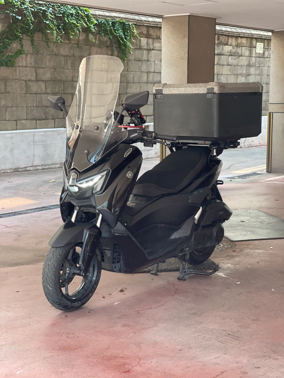 nmax155 터보 25년식 4.8만Km 최상의 배달셋팅 저렴하게 판매합니다. 이미지