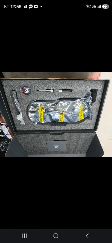 RTX5080 어로스 인피니티 블랙 이미지