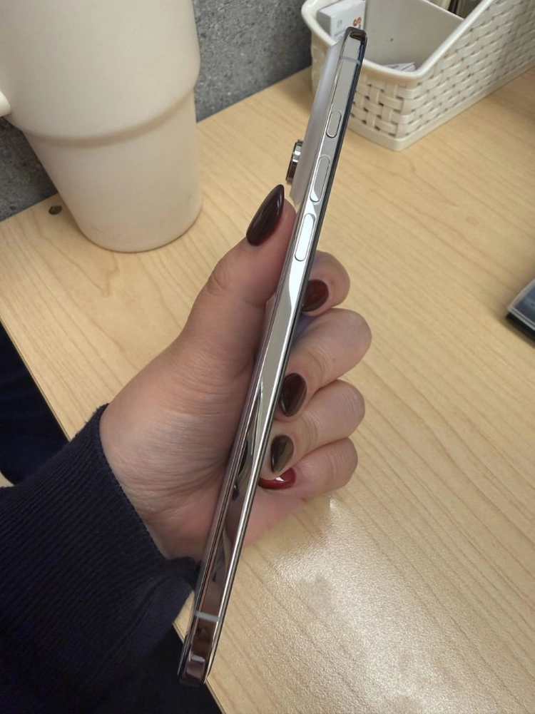 아이폰 에어 256GB 화이트 배터리100 이미지