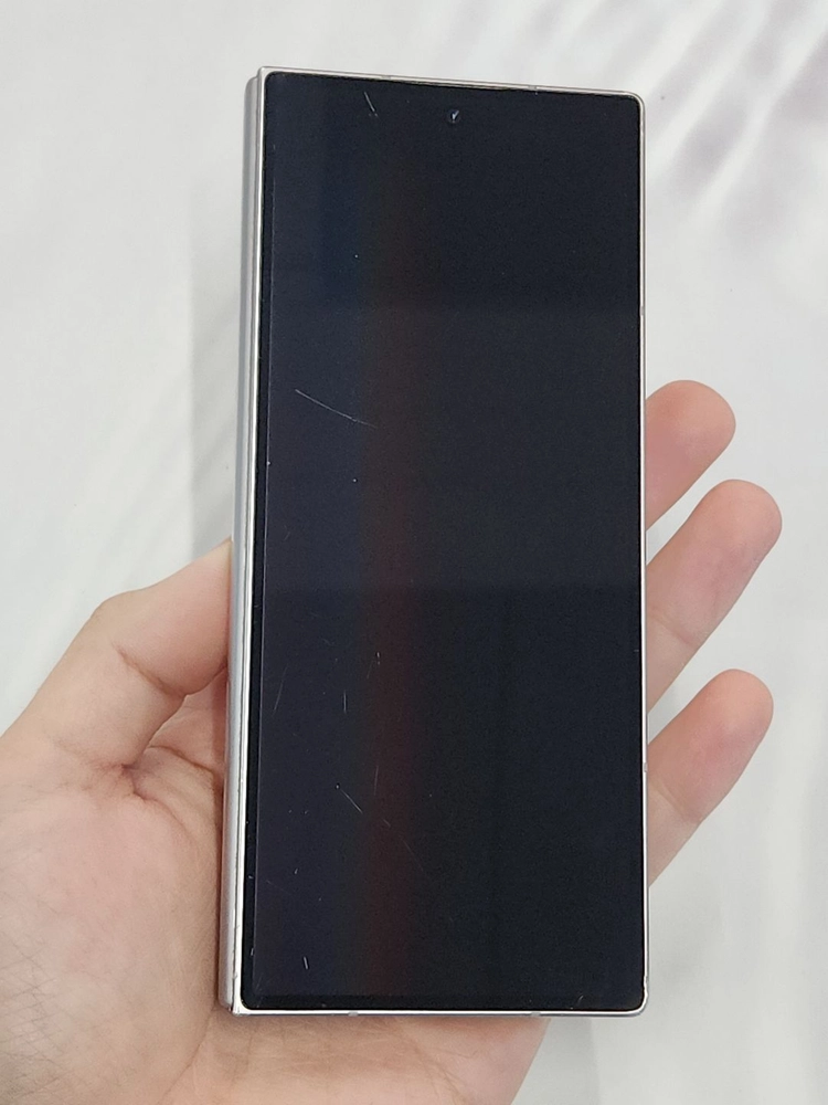 갤럭시Z폴드6 256G 무잔상 실버 63654 이미지