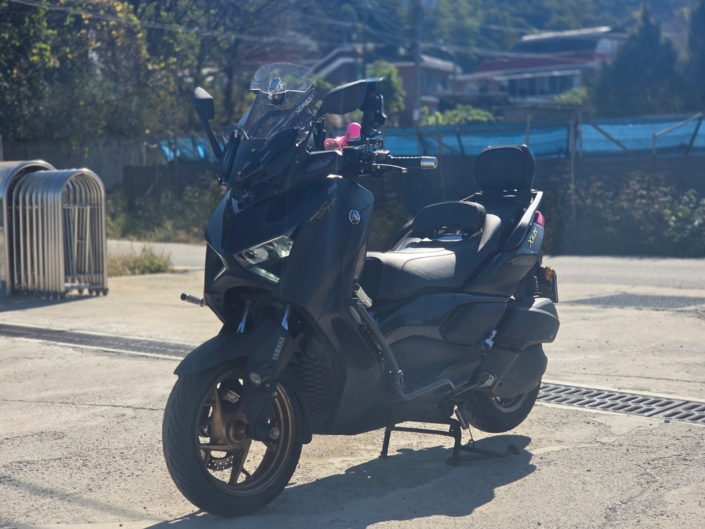 야마하 xmax 300 23년식 페리 모델 4만km 깔끔한차량 판매합니다 이미지