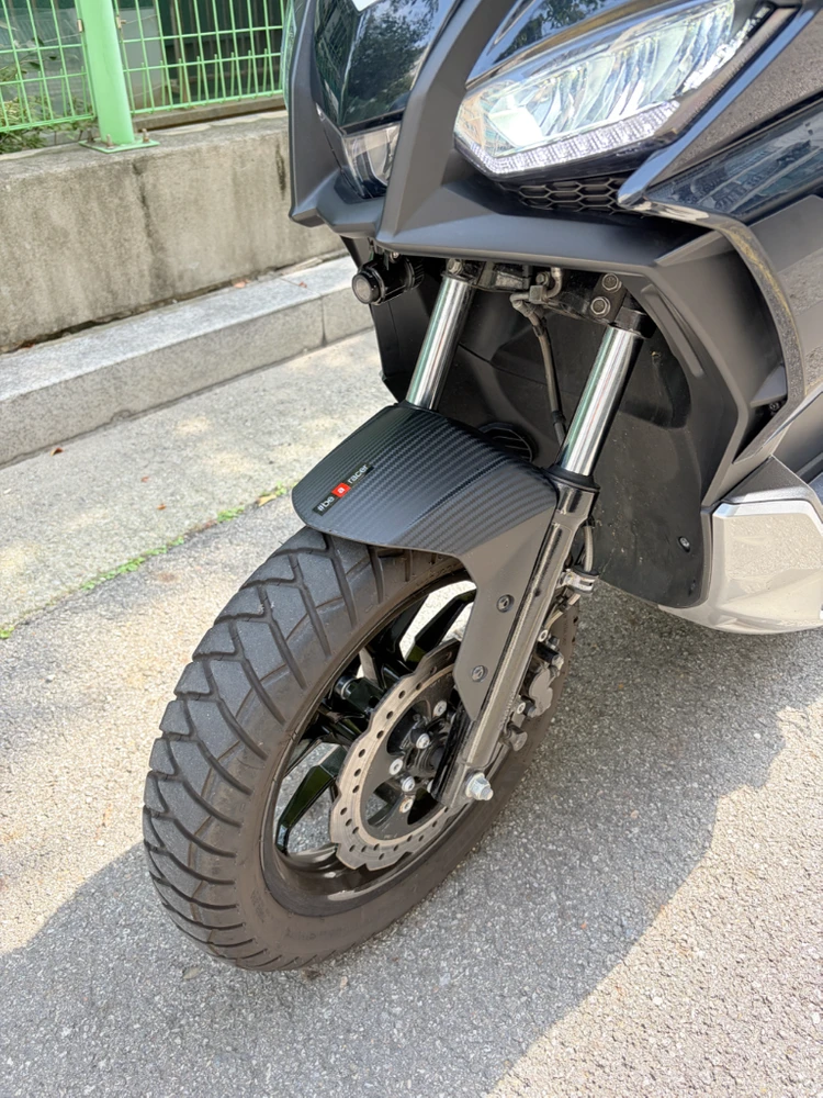 아프릴리아(Aprilia) SR GT 125 스쿠터 이미지