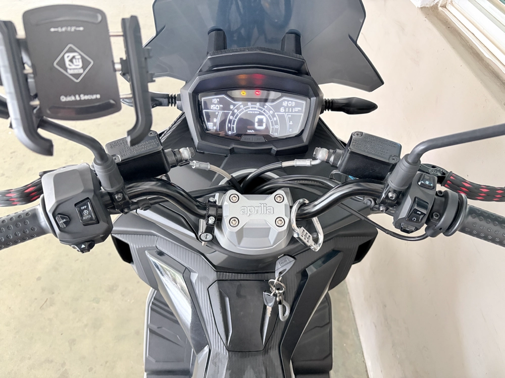 아프릴리아(Aprilia) SR GT 125 스쿠터 이미지