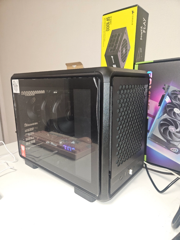 7800x3d/5070ti/b650m/32g/m.2 1tb/쿨마 마스터프레임 400/ 본체 판매 이미지