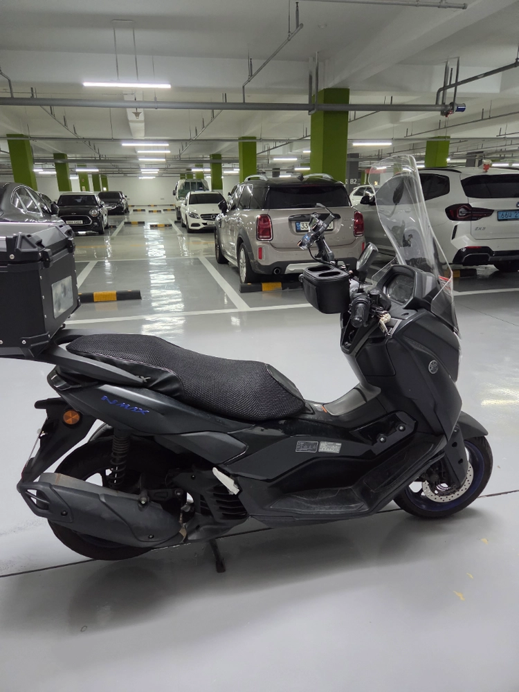 nmax 125 25년식 이미지