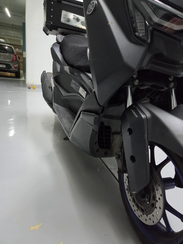 nmax 125 25년식 이미지