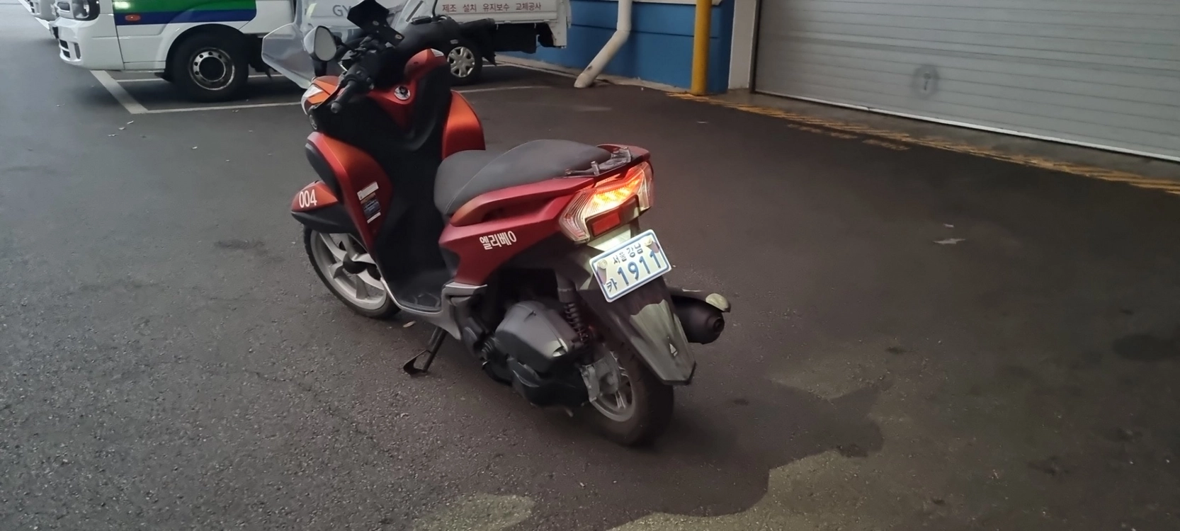 YAMAHA 트리시티 3륜 스쿠터 이미지