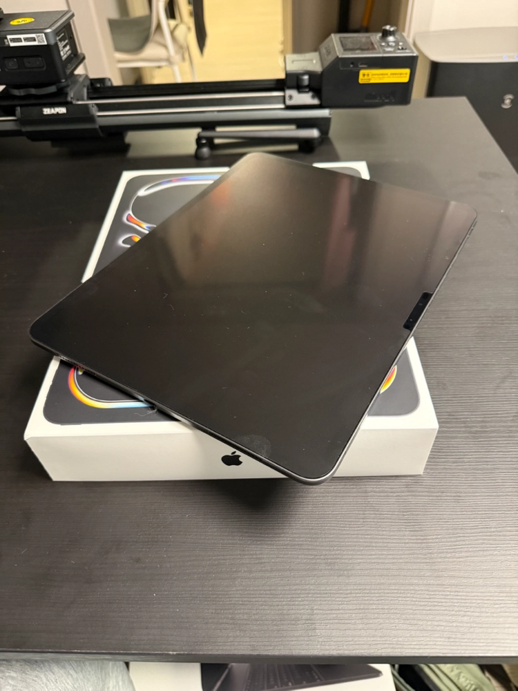 아이패드 프로 M5 13인치 512GB Wi-Fi 스페이스 블랙 - 안심되는 중고거래