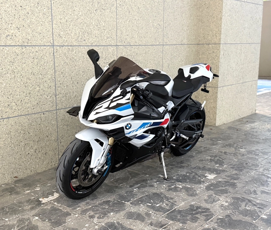 [사용검사완] 2024 S1000RR M팩,카본휠옵션 판매합니다. 이미지