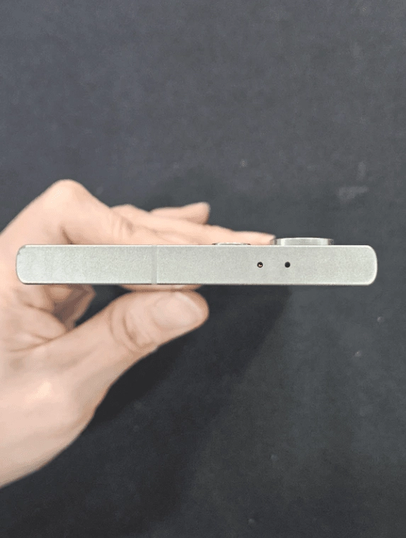 갤럭시S24울트라 256GB 이미지