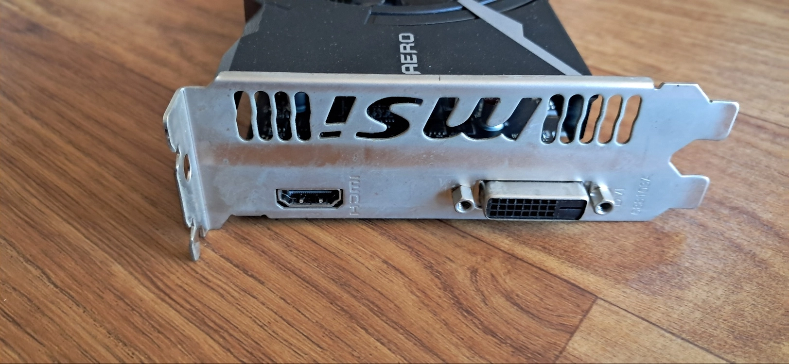 MSI GT1030 그래픽카드 이미지
