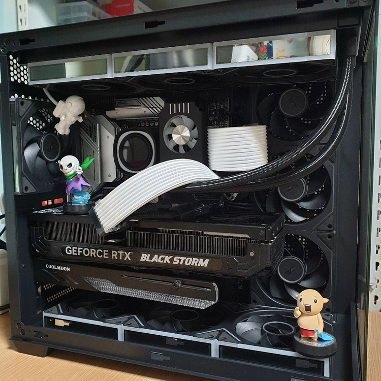 고사양 게이밍&작업용 컴퓨터 i9 13900 rtx 4080 판매합니다. 이미지