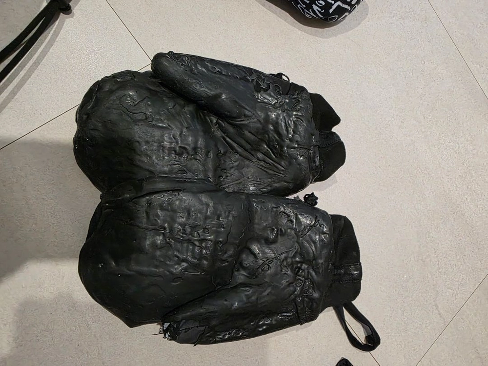 스노우장갑 마피아 어스투 오비오 이미지