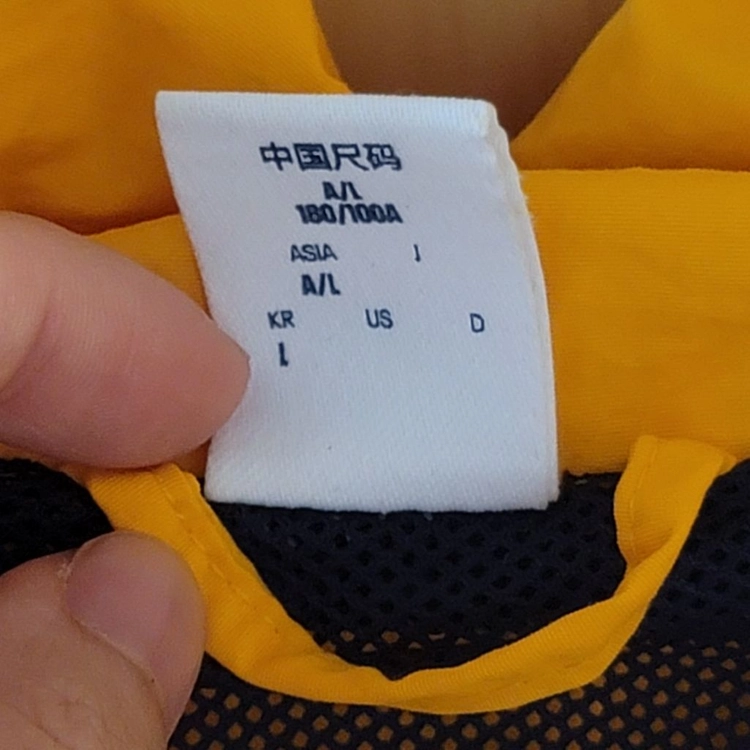 리복(Reebok) 남녀공용 바람막이 점퍼 - L 사이즈 이미지