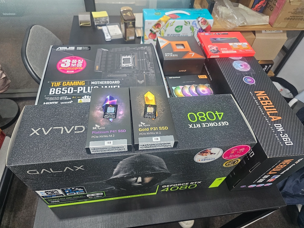 개인 7800x3d 4080 PC 본체 이미지